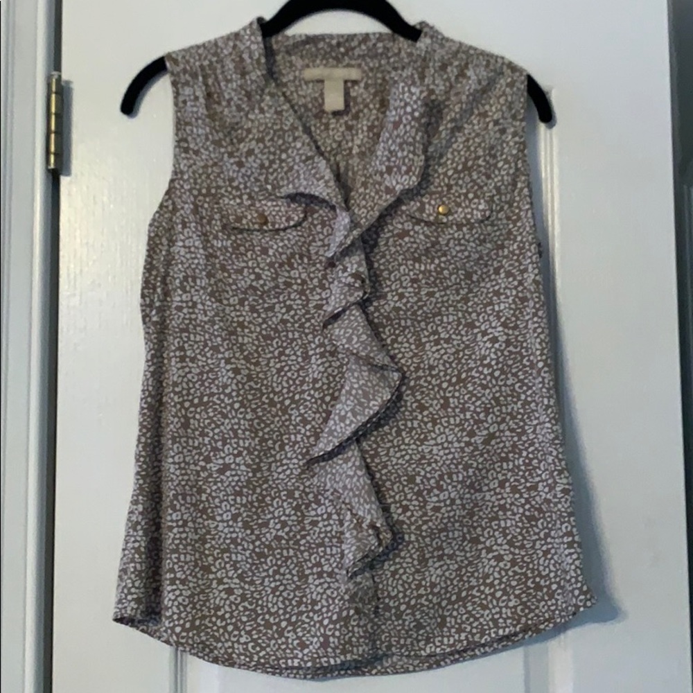 Banana Republic sleeveless ruffle top